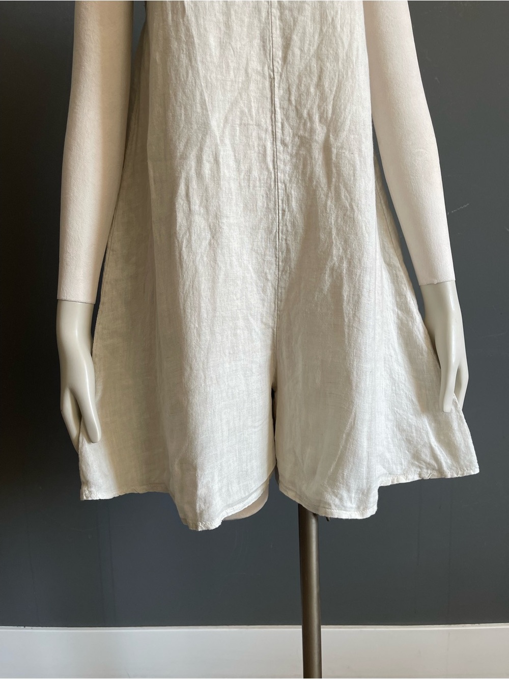 Made in Italy 100% Linen Ivory Oversized Romper Coastal Lagenlook Quiet Luxury - Picture 3 of 12